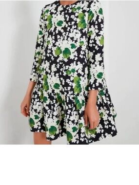 NWT Hydrangea Blooms Pierce Dress by Tuckernuck